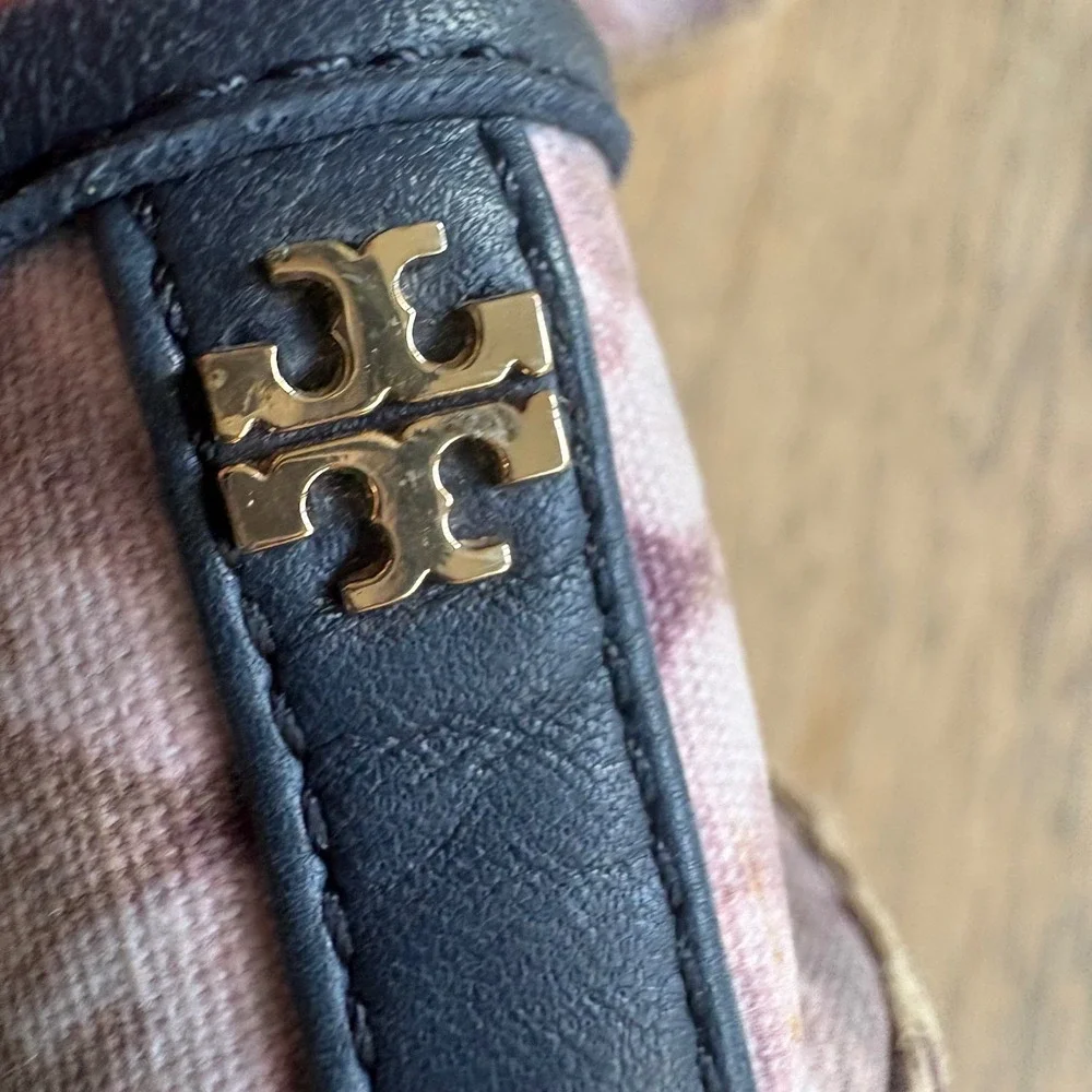 NWOB Tory Burch Purple Ikat Canvas Espadrille Flats Gold Logo Navy Leather Trim